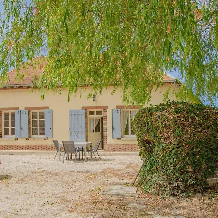Montfey, 3 Pieces, 4 Personnes - Fr-1-543-108 * Montfey